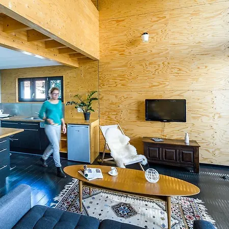 Hébergement de vacances Kabane 49 *